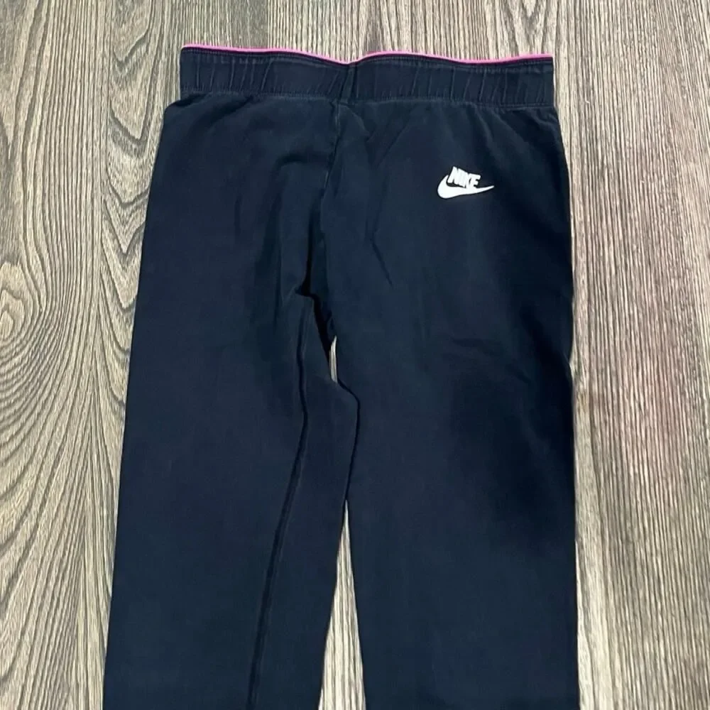 Nike Girls Youth Mid Rise Elastic Waist Pull-On Swoosh Print Logo Black Size L